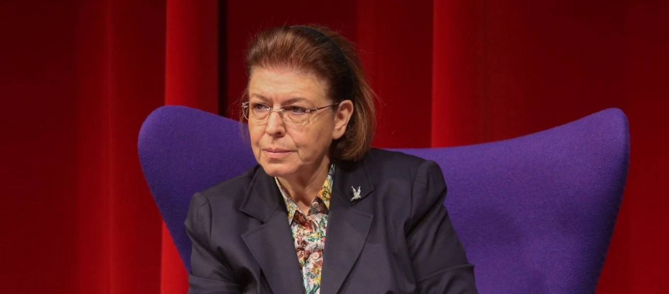 Λ.Μενδώνη: «Η κυβέρνηση δε ξέχασε τους ανθρώπους του πολιτισμού - Θα γίνουν περισσότερες από 200 εκδηλώσεις» (βίντεο)
